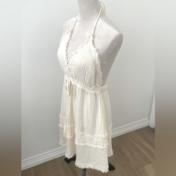 Elan Ivory Halter Mini Dress - Picture 4 of 9
